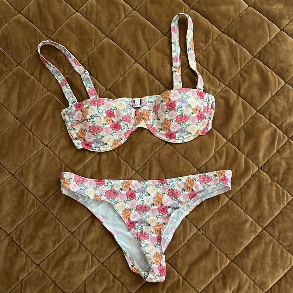 Rouje Bikini FR 36/ US 4